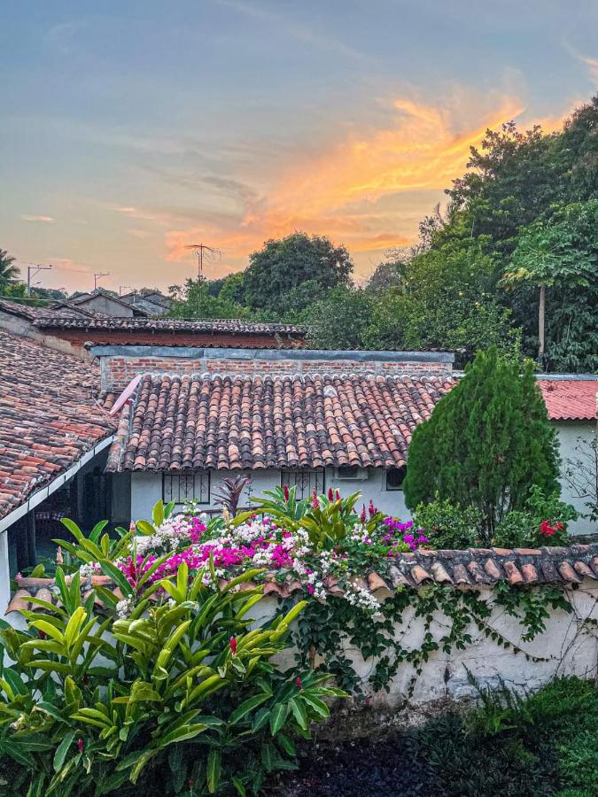 Casa 1800 Suchitoto Boutique 호텔 외부 사진